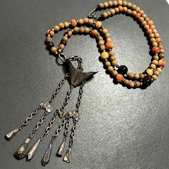 🖤Vtg💕metal wind chime pendant necklace